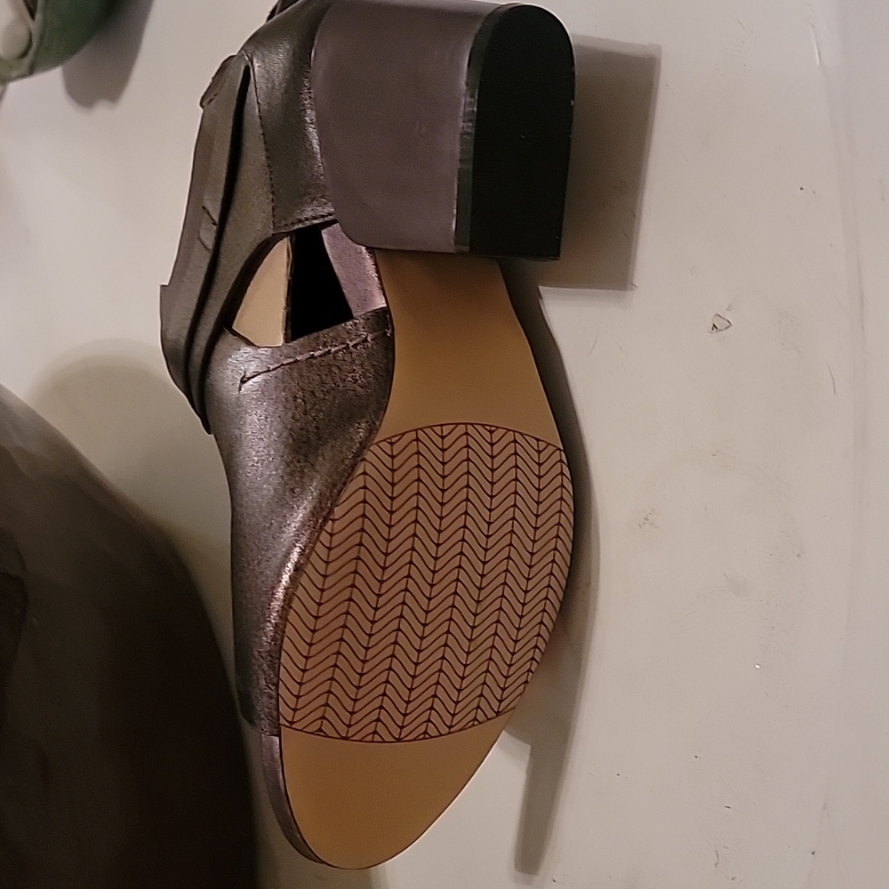 Wedges - Picture 3 of 4